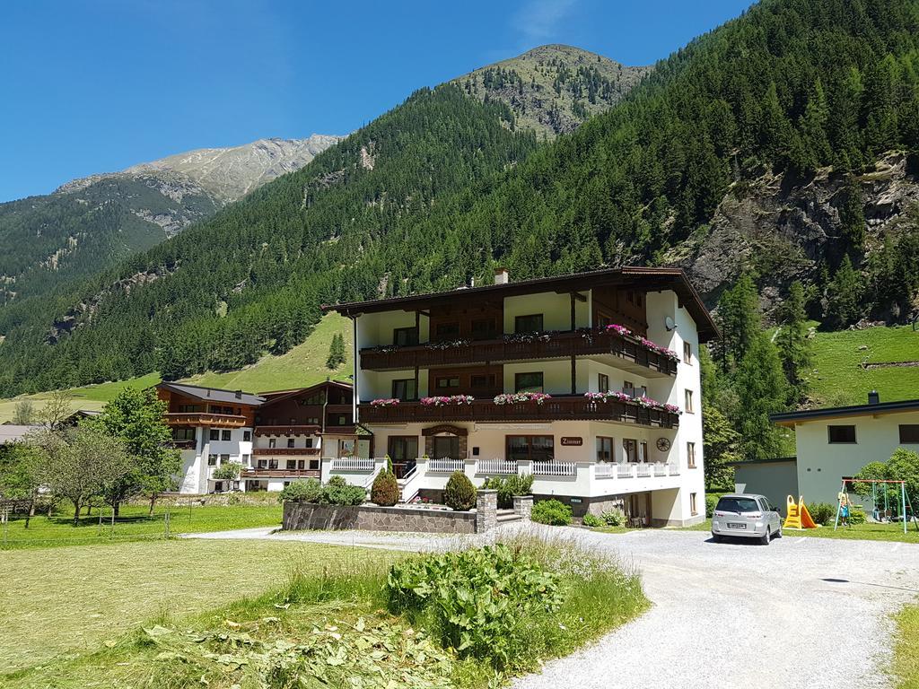 Hotel Gschwandthof St. Leonhard im Pitztal Exterior foto