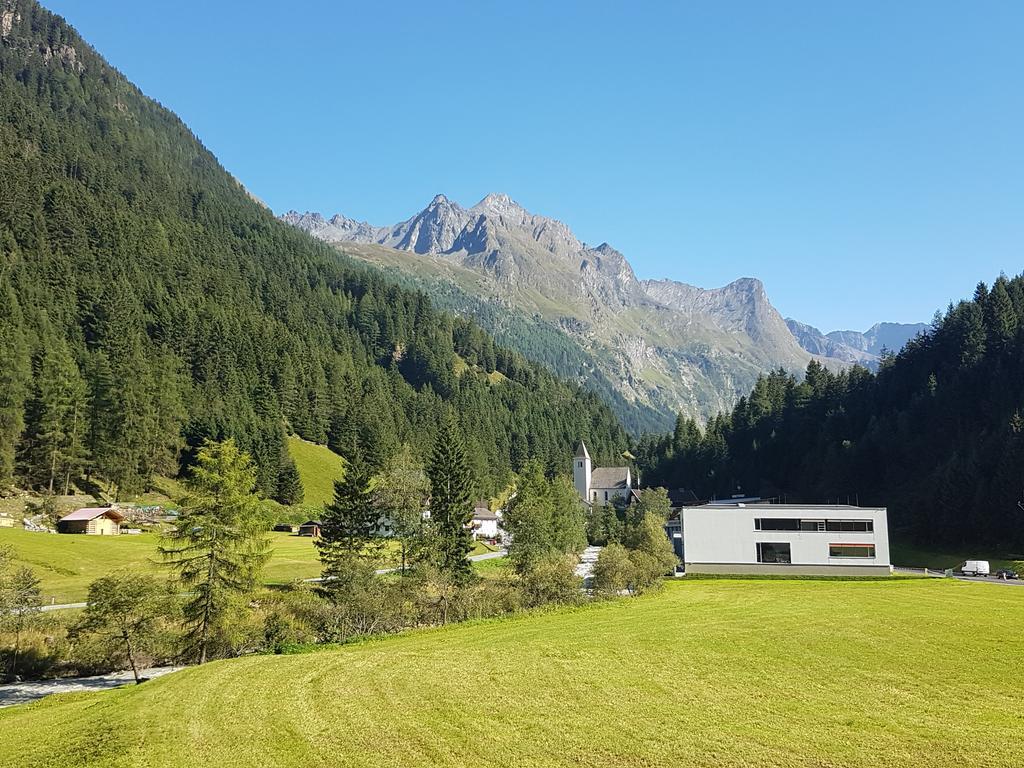 Hotel Gschwandthof St. Leonhard im Pitztal Exterior foto